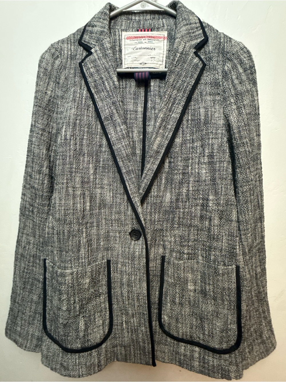 Cartonnier Grey Textured Blazer with Black Trim Piping